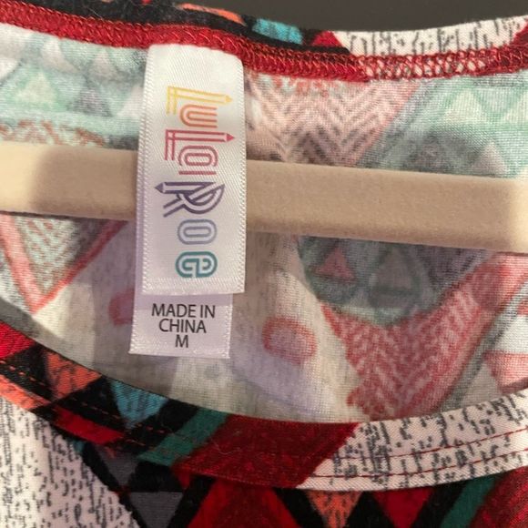 Lularoe holiday classic tee medium - Picture 3 of 6